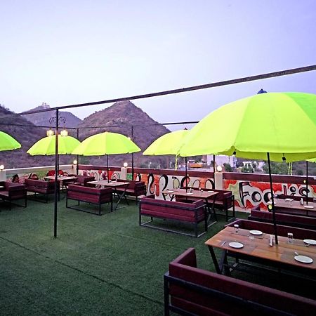Hotel Raha Udaipur Exterior photo