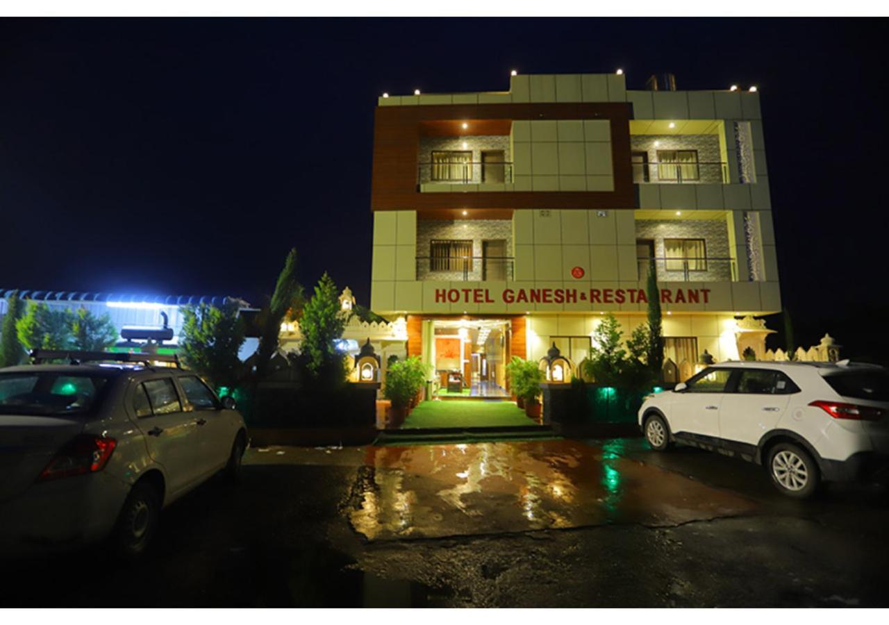 Hotel Raha Udaipur Exterior photo
