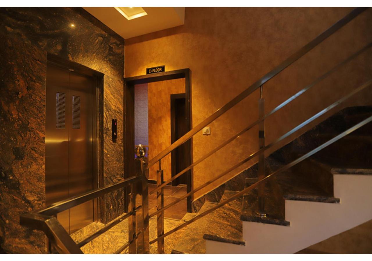 Hotel Raha Udaipur Exterior photo